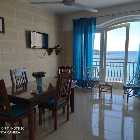 Seafront Two Bedroomed Apartment In Marsalforn Kültér fotó